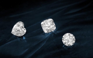 Embracing Modernity: The Shift Towards Lab Grown Diamond Jewelry