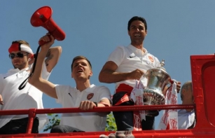 Arsenal Should Re-sign 'fantastic' Goalkeeper Who Arteta Thought Was Better Than Szczesny