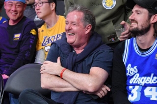 Piers Morgan Sends Passionate Message To Arsenal Squad After Wolves Win