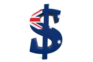 Aussie Edges Lower As Business Confidence Slips