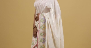 The Timeless Beauty Of White Cotton Shwetambari Sarees