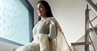 Timeless Elegance: Handloom Kora Silk Saree With Victorian Embroidery And Zari Accents