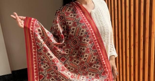 Timeless Artistry: Pure Tussar Silk Dupattas Adorned With Patola And Kalamkari Prints