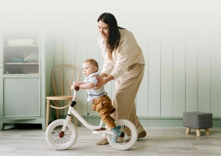 If You're Building A Baby Registry, You Need To Know About This Tool