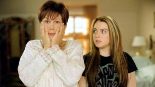 I Rewatched 'Freaky Friday' With My Tween Daughter, & Now I Need A Fortune Cookie