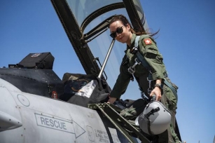 First Female Swiss Fighter Pilot Graduates From U.S. Air Force Test Pilot School