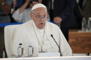 Francis Raises Red Flag On Artificial Intelligence