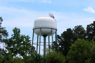 In Texas, An Overflowing Water Tower Points To Russia