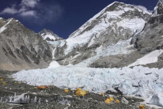 Everest Climbers To Face 'Ballroom Of Death'