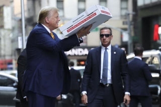 After Court, Trump Brought Pizza To Firefighters
