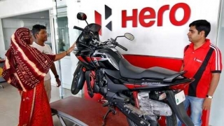 Hero MotoCorp Falls Despite Reporting 51% Rise In Q3 Consolidated Net Profit