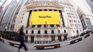 Snap Shares Surge As Restructured Digital Advertising Strategy Pays Off