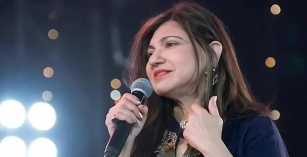 Iconic Singer Alka Yagnik Suffering From A Rare Disease