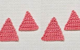 How To Crochet A Easy Single Crochet Triangle worked in Rows