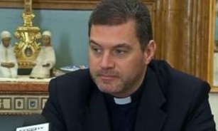 Il Vescovo Restituisce La Diocesi Al Prete Condannato Per Abusi Su Una 12enne