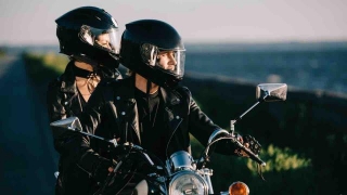 Motociclisti, Arriva Il Salvavita Definitivo | Effetto Canotto Anti Lesione