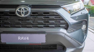 Toyota Rav 4 Elettrica: Nata Nel 1997 Ma Nessuno La Conosceva | Allora Ci Credevano Molto Più Di Oggi