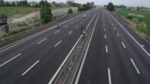 Autostrade, La Stretta Sugli Orari è Una Mazzata Colossale | Multa Da 11.000€ Se Di Notte Sbagli Questa Manovra
