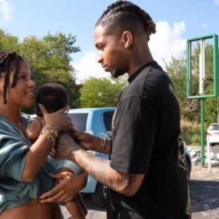 HALLE BAILEY ENJOYS BIRTHDAY GETAWAY WITH DDG AND SON