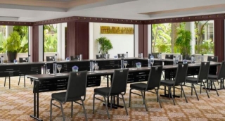 5 Reasons To Host Your Meeting In A Hotel Venue
