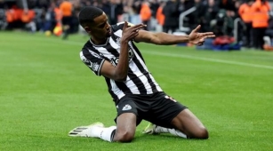 Barcelona Linked With Fresh Move For Alexander Isak