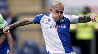 Brentford Eyeing Move For Blackburn Attacking Midfielder Sammie Szmodics