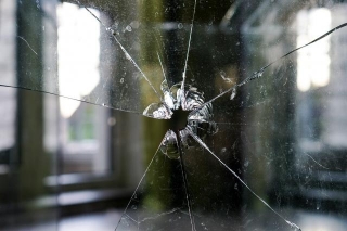 The Vitality Of Professional Emergency Glass Repair: 7 Benefits Unveiled