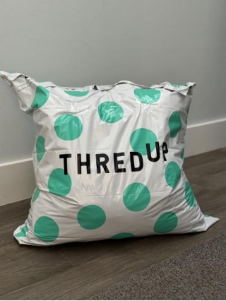Selling On ThredUp Review, Is It Worth It?