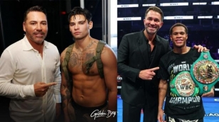 Oscar De La Hoya And Eddie Hearn Continue Feud With Insulting Messages