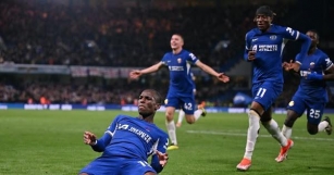 Chelsea Beats Off-color Spurs To Boost Euro Hopes
