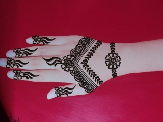 Traditional Mehndi Designs For Weddings