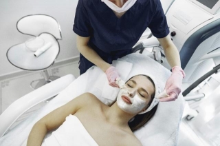 How To Choose Professional Cosmetology Services For Youthful Skin