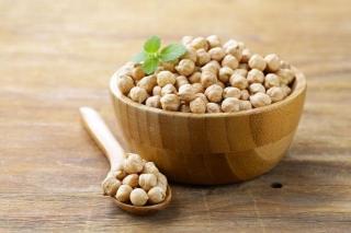 Exploring The Cancer-Fighting Potential Of Chickpeas