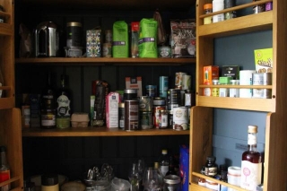 Items You Should Never Store In The Pantry