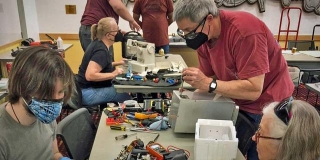 Earth Day Repair Event Will Be At Burien Library On Sunday, April 21