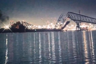Užas U Baltimoru, Most Se Srušio Nakon što Ga Je Udario Brod (VIDEO)