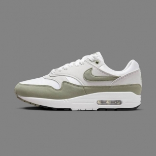 Nike Air Max 1 ’87 Gets Ready For Fall With “Light Army” Release