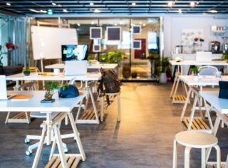 Coworking Vs Traditional Office: Choosing The Best For Your Business