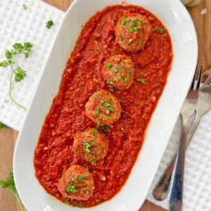 AMAZING Mushroom Meatballs | Spanish-Style In Spicy Tomato Sauce