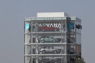 Carvana Stock: Revving Up Or Running On Empty?