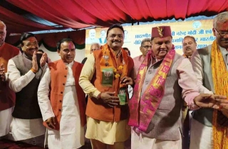 Senior BSP Leader Subodh Rakesh And His Supporters Join BJP