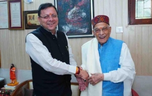 Dhami Meets BJP Veteran Murli Manohar Joshi In New Delhi
