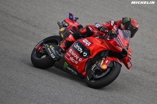 Terungkap : Mesin V4 Yang Diputar Bisa Jadi Penyebab Chatter Ducati GP24