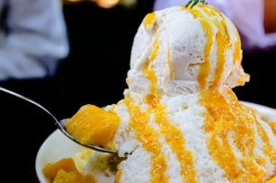 The Best Mango Dishes To Try In Thailand