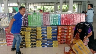 Excise Officers Intercept Smuggled Cigarettes And Beer In Chon Buri