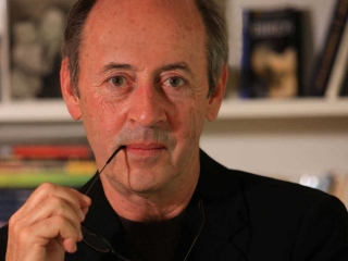In The World Of Words: How Billy Collins Redefines Poetry For Modern Audiences