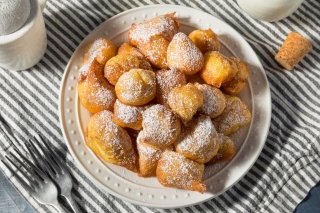 Deliciously Irresistible Zeppole Recipe: A Taste Of Italy At Your Fingertips!