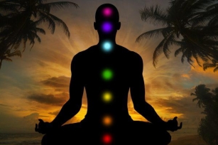 Connect With Your Essence: Chakra Clearing And Balancing Services Revealed