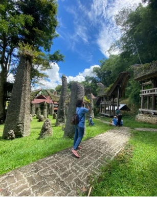 Wisata Rante Kalimbuang Bori, Situs Batu Berdiri Seperti Stonehenge