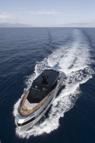 The Wallywhy200 Redefines Luxury Yachting With Avant-Garde Design